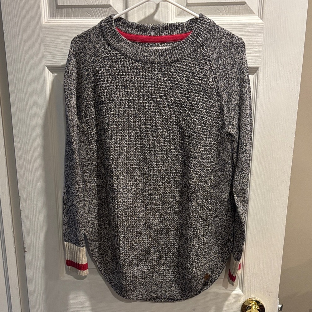 Roots Gray and Red Crewneck Sweater - Picture 1 of 7